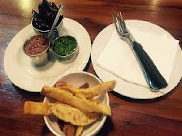 Tei Avon Schwarma Bistro