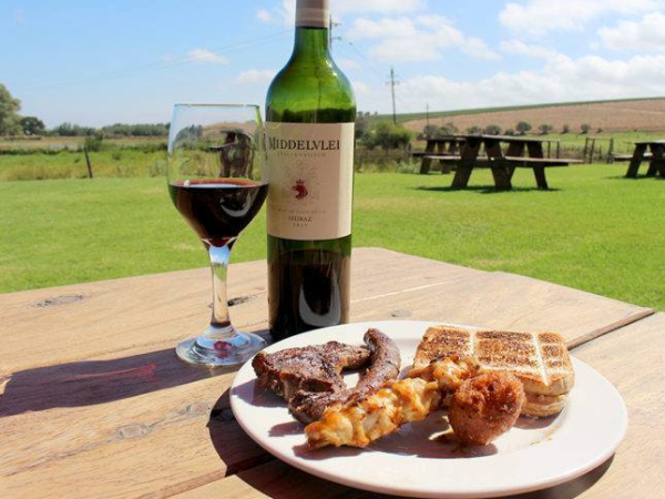 Middelvlei Boerebraai Restaurant