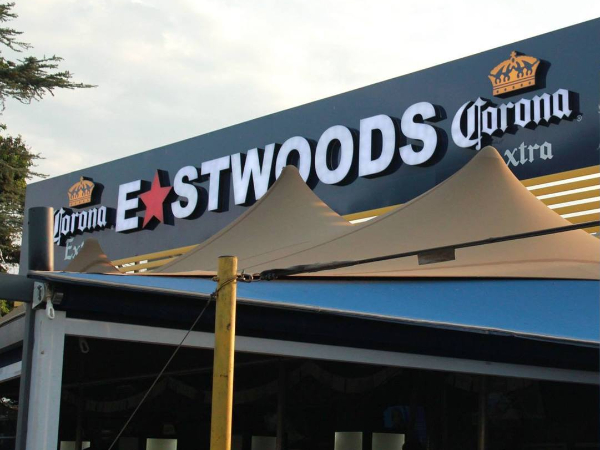 Eastwoods Tavern
