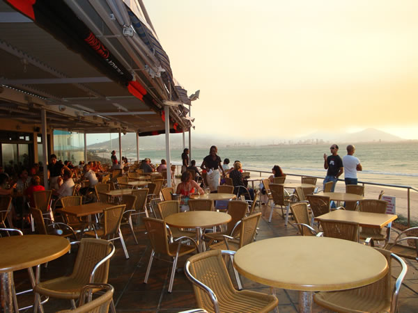 Maestro’s on the Beach