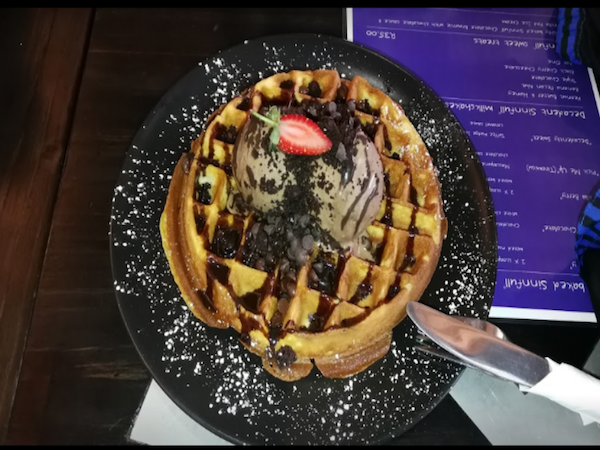 Sinnfull Ice Cream & Waffle Emporium