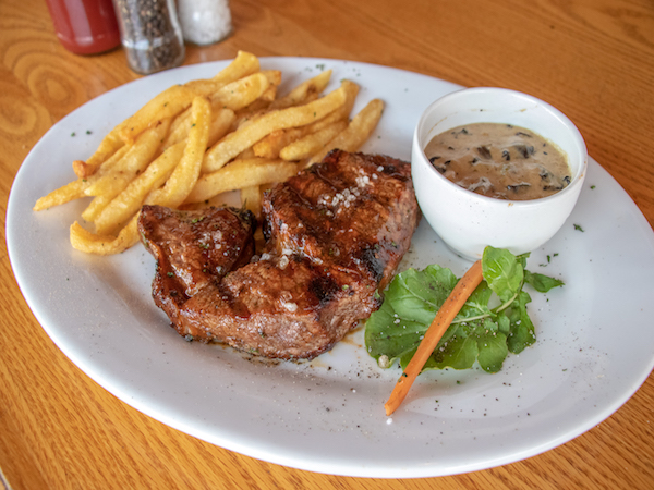 Chicago’s Piano Bar (Randpark Ridge)