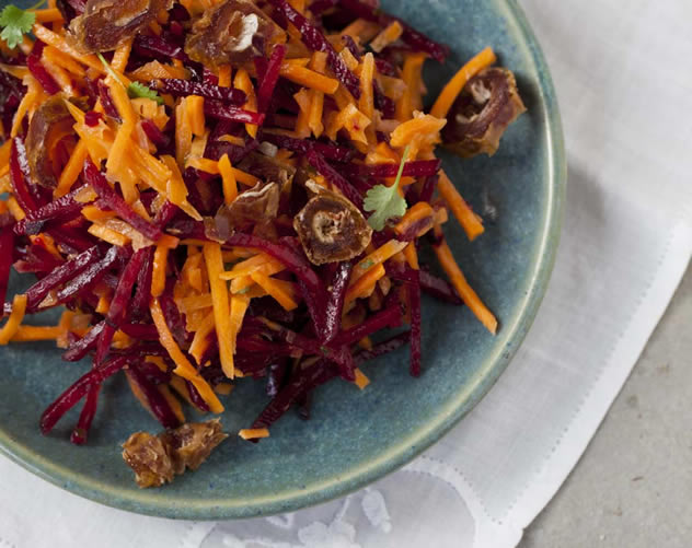 Moroccan salad of raw carrots, beetroot and dates