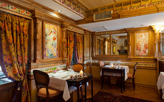 The interior at Restaurant Mosaic is inspired by the Parisian Belle Epoque.