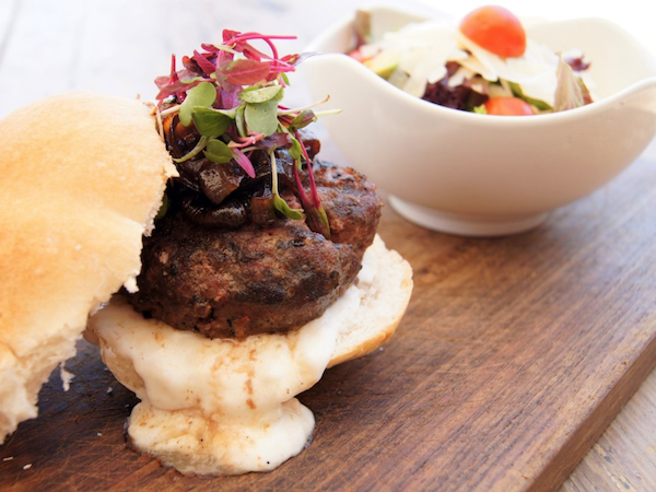 Society Eatery & Craft Bar