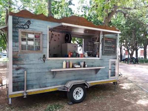 Mon Ami – French Afrik Bistro