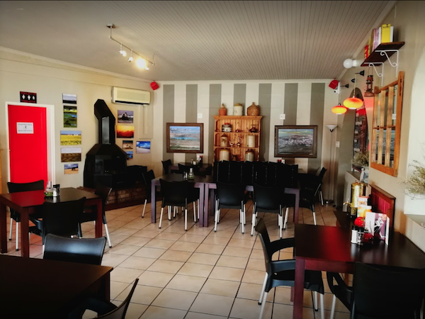 Flames Grill and Pub