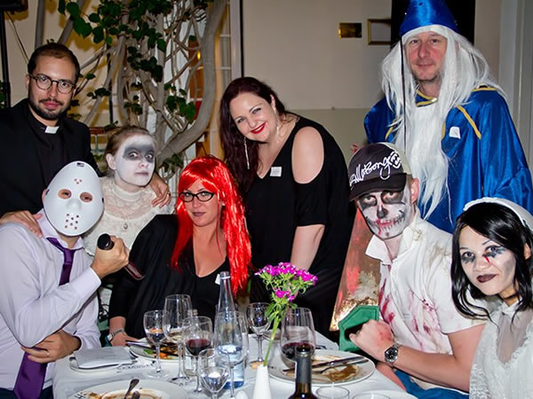 5 unusual dining experiences in Cape Town (from pop-ups to murder mystery dinners)