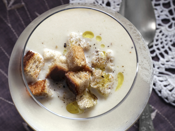 5 comforting cauliflower recipes to try (that aren’t cauli mash)