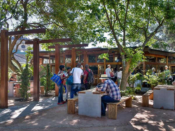 Knead (Kloof Street)