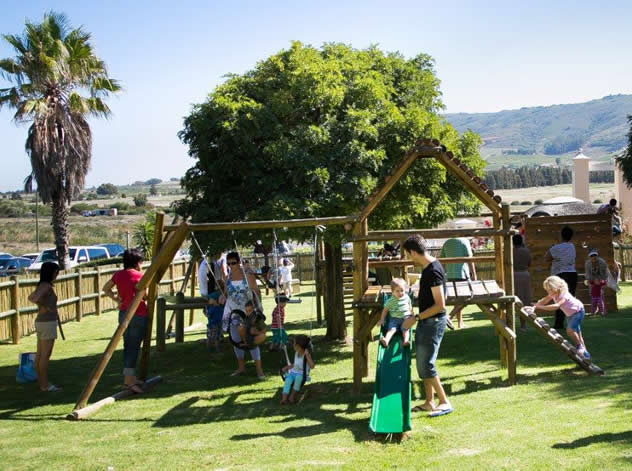 Parents with their kids at Eat@Simonsvlei. Photo courtesy of the restaurant.