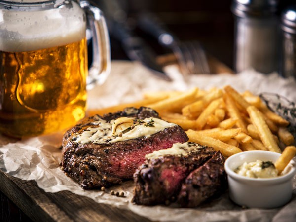 Here's where to get meltingly tender and flavoursome steaks across SA. Photo: Thinkstock