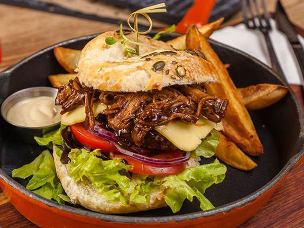 The winners of the 2016 Eat Out Mercedes-Benz Best Everyday Eateries: Gauteng, KwaZulu-Natal, Free State and Mpumalanga