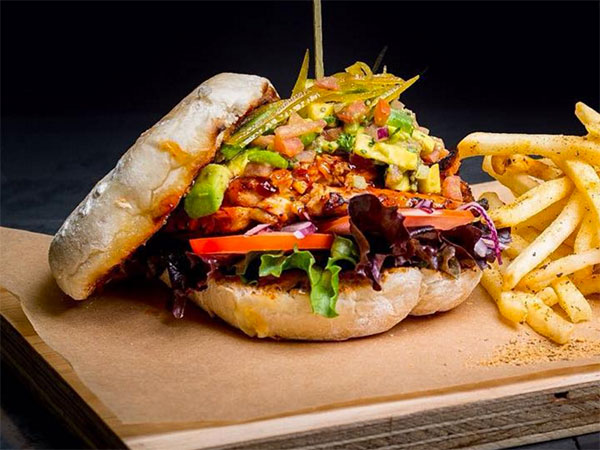 Review: MasterChef SA contestant lives his dream at Ozzy’s Kitchen