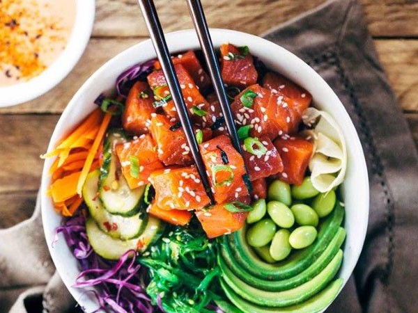 A vibrant poké bowl at Surf Riders. Photo supplied.