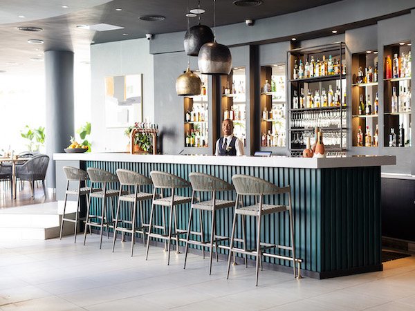 The Senate Bar at The President Hotel