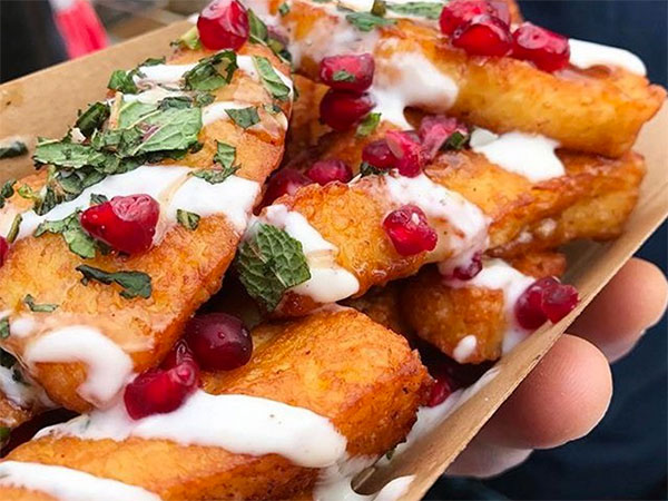 A whole block of cheese, please: This genius store is selling halloumi fries
