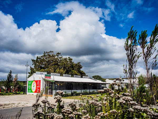 The Jolly Rooster Fynbos Distillery