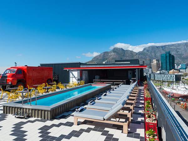 Bangladesh fiber Modsatte RED Roof at Radisson RED Hotel (Silo District) - Restaurant in Cape Town -  EatOut