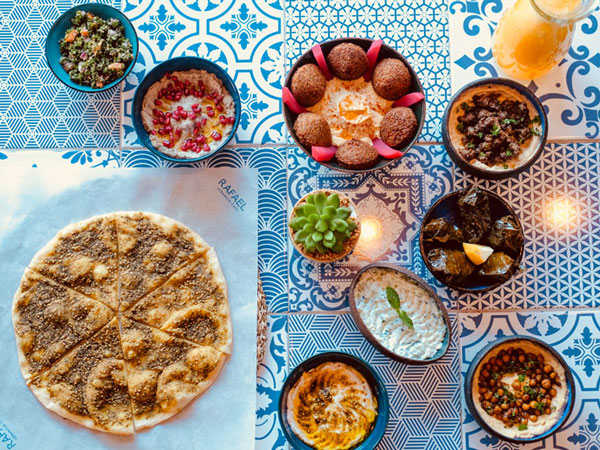Rafael Lebanese Café