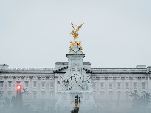 Prince William reveals he’s a fan of South African chain restaurant