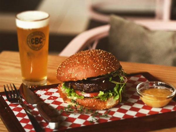 Stretch your paycheck: Book now for these unmissable budget meals