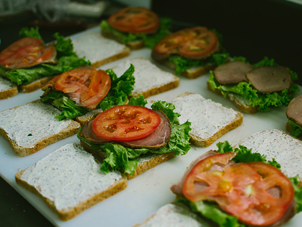 5 local groups fighting hunger – and how to join them