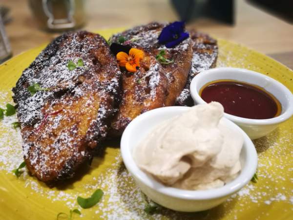 The must-try coffee French toast
