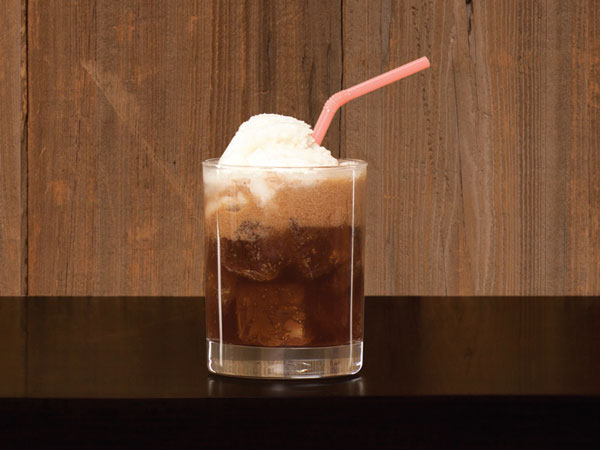 the jerry float cocktail