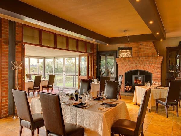 Riboville Restaurant