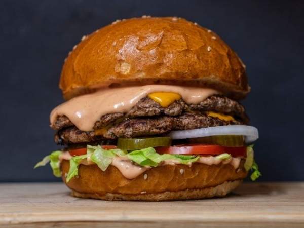 Warning: burger “buns” and cravings to follow – here’s what chefs had to say on the perfect burger