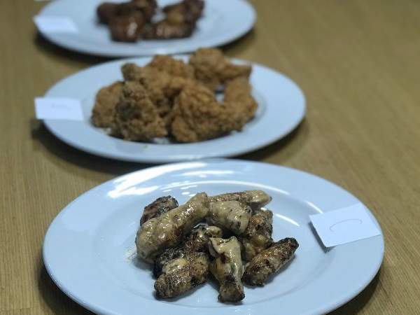 chicken-wing-taste-test