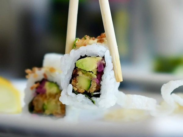 Ocean basket sushi - featured image