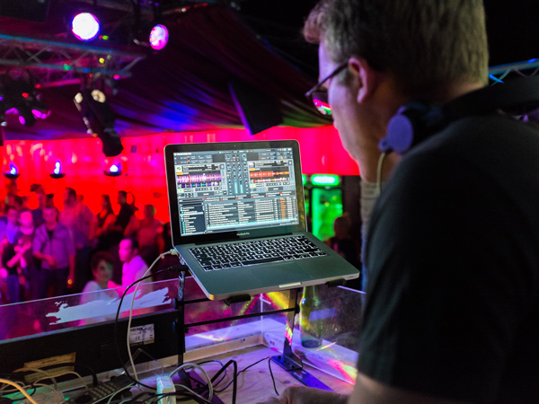 Beats and eats – restaurants that are serious about serving up good tunes  in Johannesburg