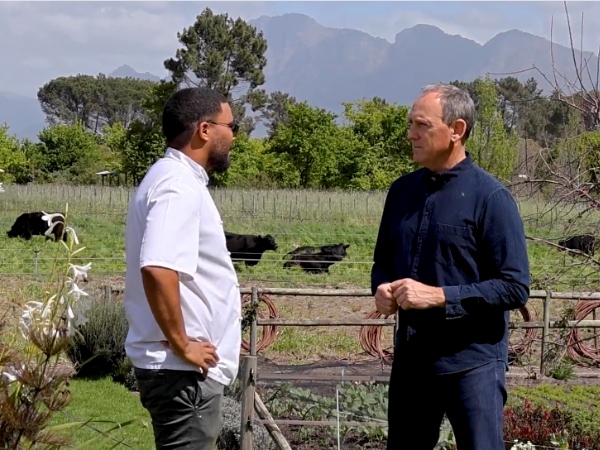 WATCH: Woolies CEO visits chef Dale Stevens at FABER to talk all things sustainability