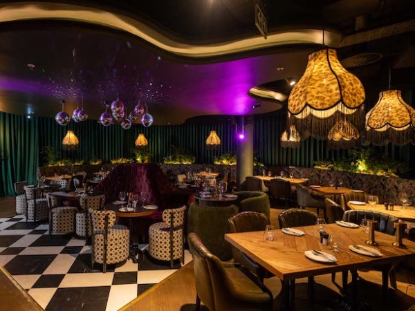 Restaurant design: jazz-inspired splendour at Flamenco Lounge, La Parada Melrose Arch