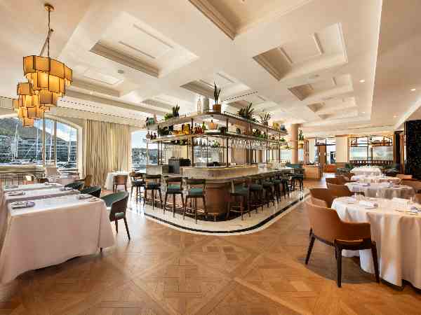 Chefs Greg Czarnecki and Asher Abramowitz to launch Cape Grace Hotel’s new Heirloom