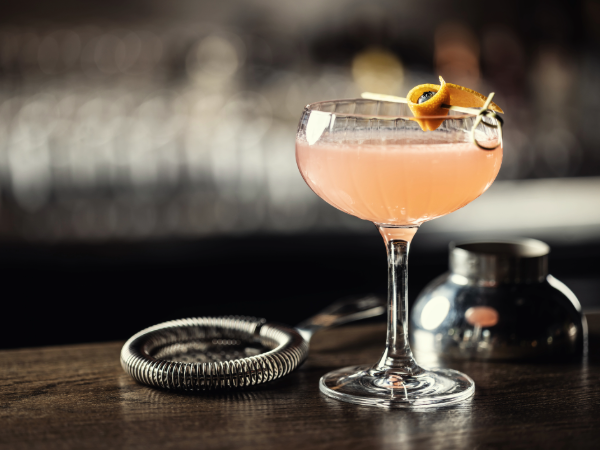 Excellence behind the bar: The magic of mixology