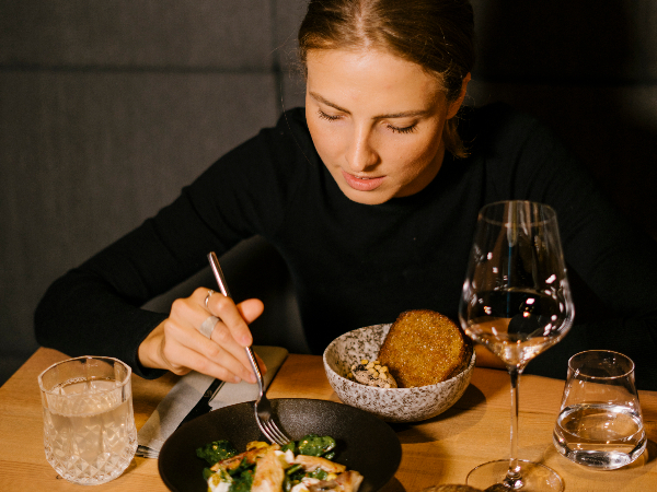 Table for one: the deliberate and intentional rise of eating alone