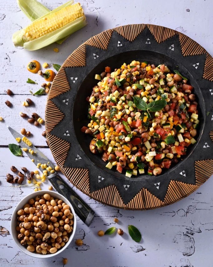 African dining